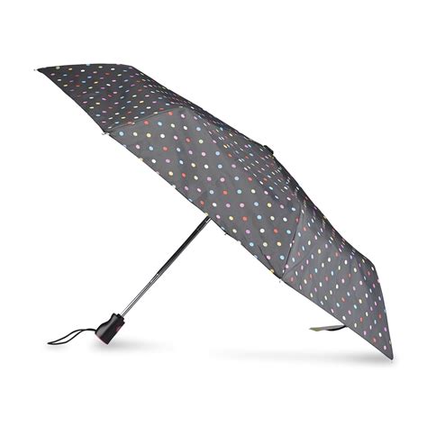 totes umbrella store near me